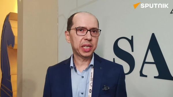 Фантастический матч: Рустам Касымджанов — об успешном выступлении сборной Узбекистана - Sputnik Узбекистан