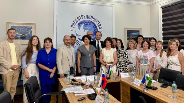 Toshkentda A. S. Pushkin pedagogikasiga bag‘ishlangan IV xalqaro forum boshlandi - Sputnik O‘zbekiston