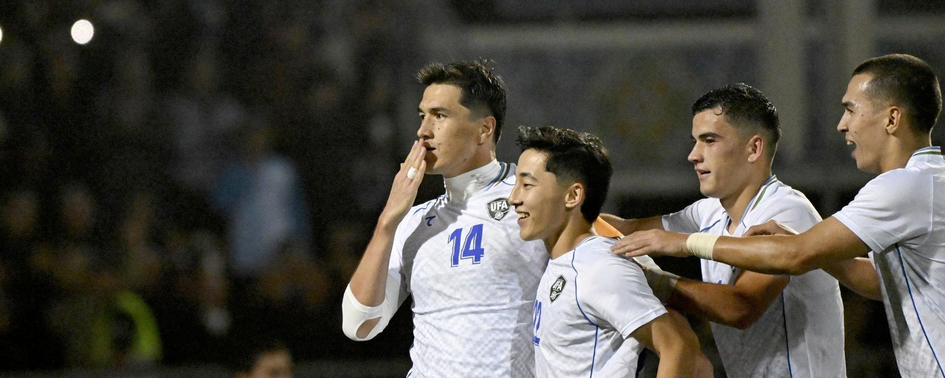 Sbornaya Uzbekistana obigrala Iran so schetom 3:1 v tovarisheskom matche Sbornaya Uzbekistana obigrala Iran so schetom 3:1 v tovarisheskom matche - Sputnik O‘zbekiston, 1920, 25.09.2026