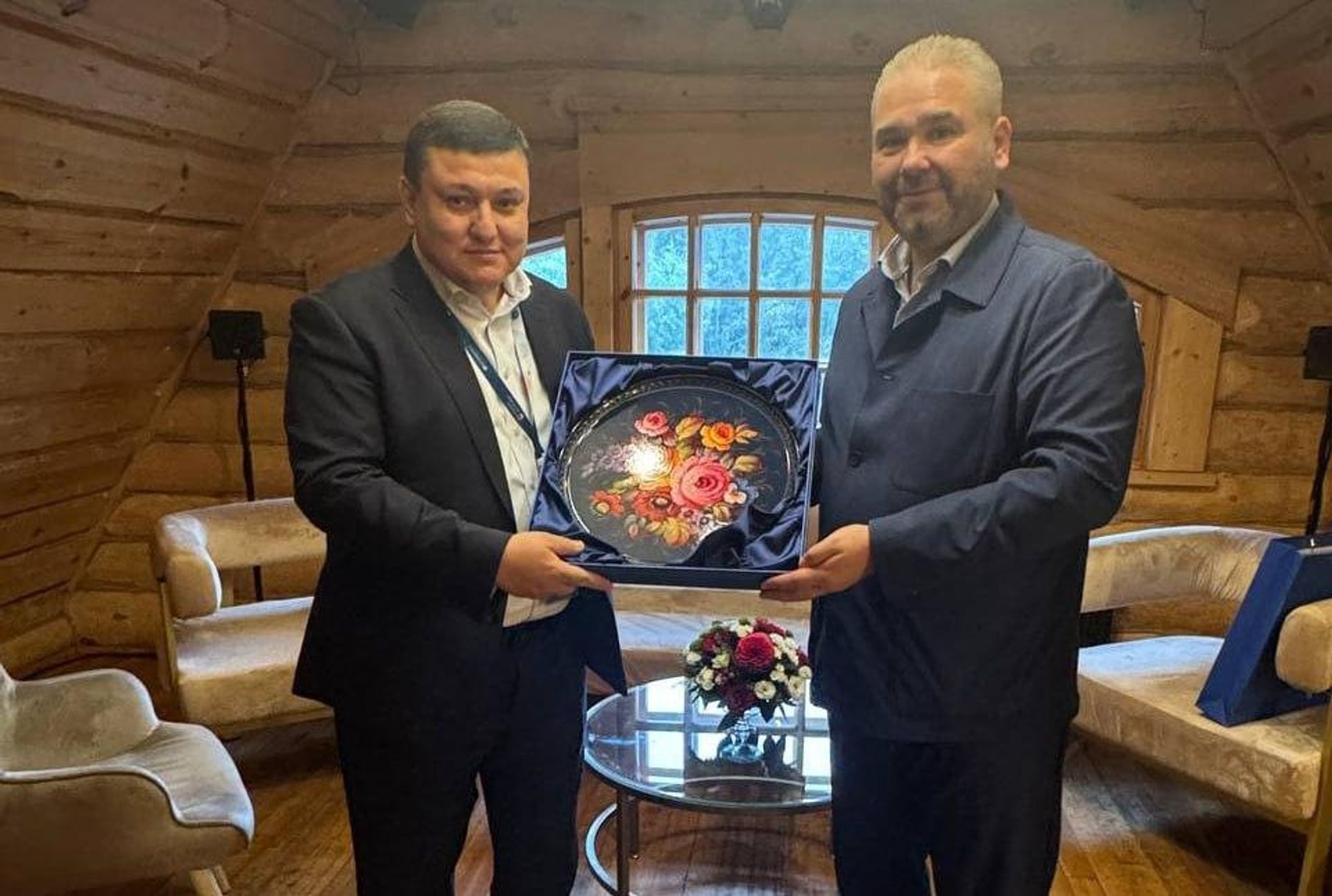 Состоялась встреча первого заместителя министра культуры Узбекистана Нодирбека Сайфуллаева и заместителя министра культуры РФ Андрея Малышева. - Sputnik Узбекистан, 1920, 26.09.2026