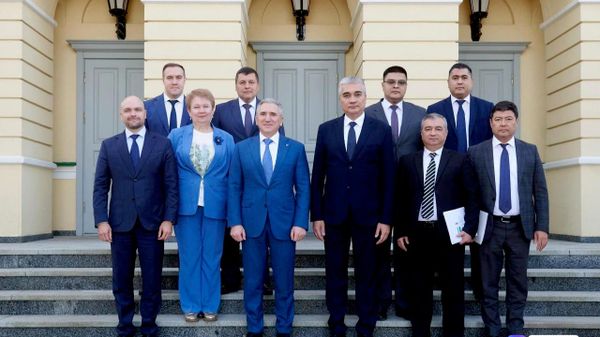 Товарооборот между Узбекистаном и Тюменской областью России вырос на 52% в 2026 году - Sputnik Узбекистан