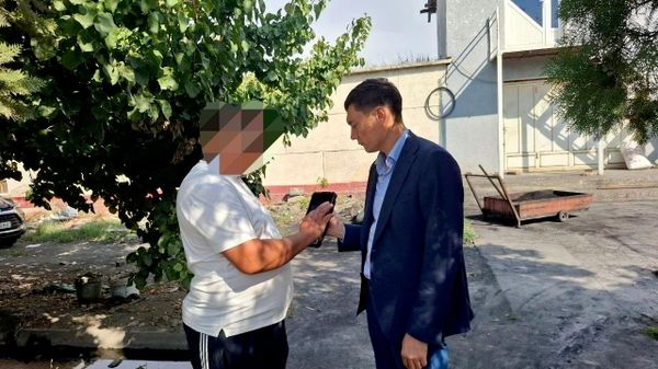 В Ферганской области трех человек оштрафовали на общую сумму 3,96 млн за выброс мусора в неустановленных местах - Sputnik Узбекистан