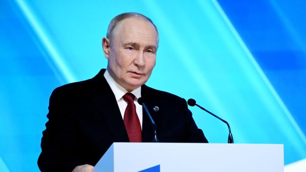 Президент Владимир Путин принял участие в работе дискуссионного клуба Валдай - Sputnik Ўзбекистон