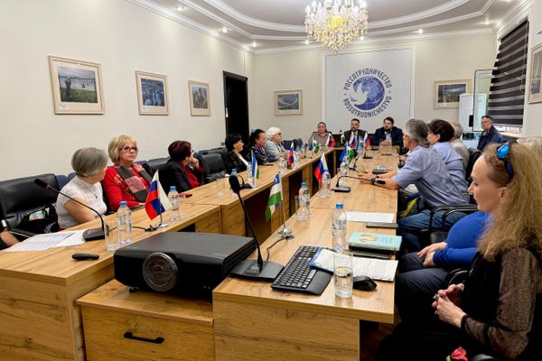 Toshkentda “Peterburg uchrashuvlari” loyihasi boshlandi - Sputnik O‘zbekiston