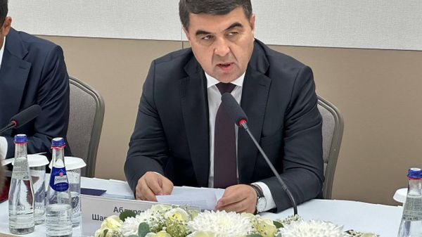 Наманганская область — лидер среди регионов РУз по итогам 2025 года по экспорту текстильной продукции в Россию - Sputnik Узбекистан