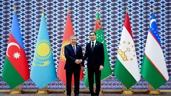 V Turkmenistane nachalas konsultativnaya vstrecha glav gosudarstv Sentralnoy Azii i Azerbaydjana - Sputnik O‘zbekiston