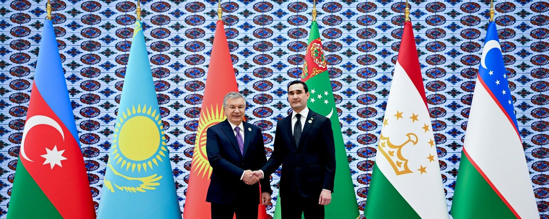 V Turkmenistane nachalas konsultativnaya vstrecha glav gosudarstv Sentralnoy Azii i Azerbaydjana V Turkmenistane nachalas konsultativnaya vstrecha glav gosudarstv Sentralnoy Azii i Azerbaydjana - Sputnik O‘zbekiston, 1920, 08.10.2026