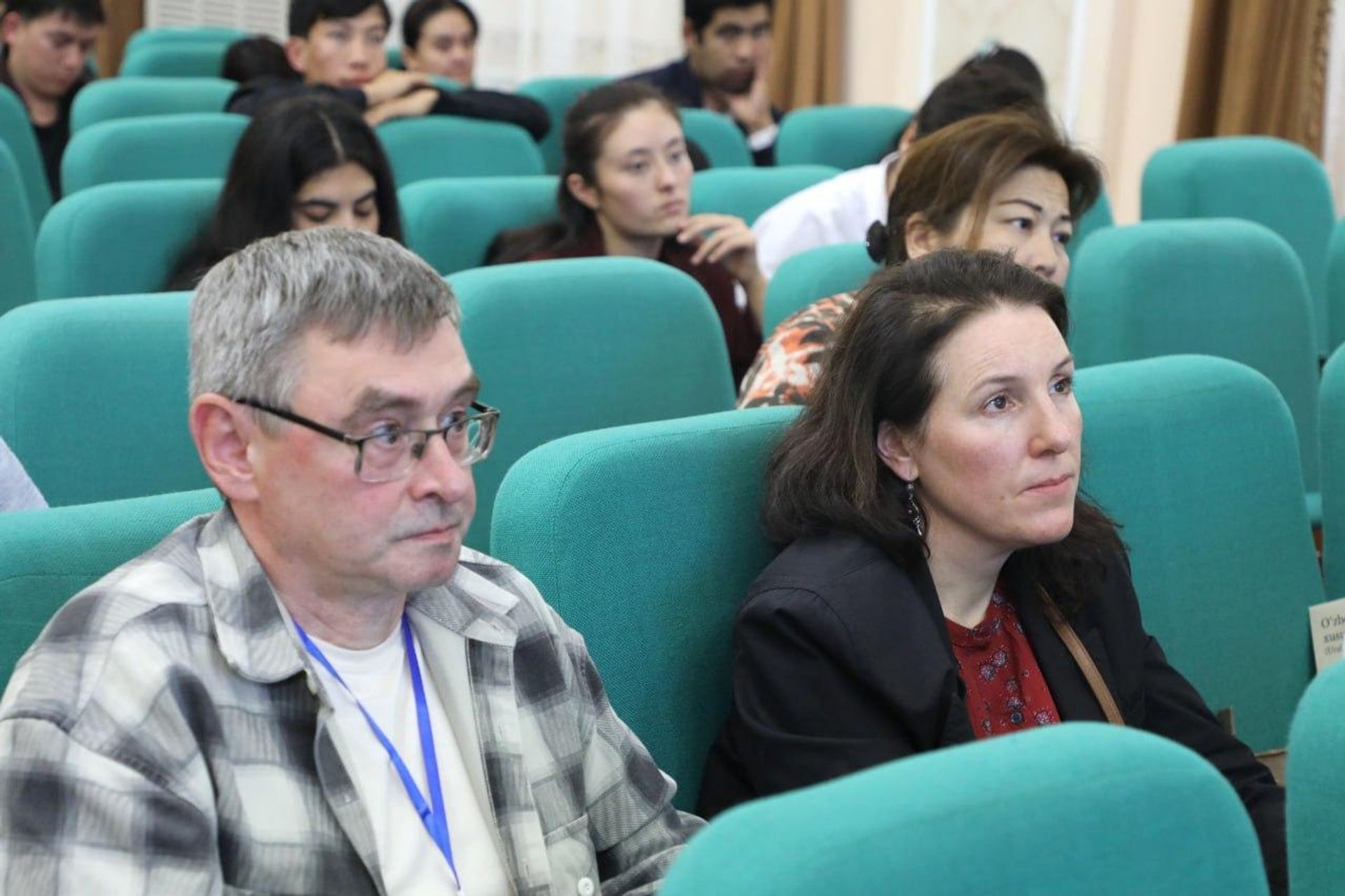 В Самарканде прошла международная конференция, посвященная археологическому наследию Узбекистана. В Самарканде прошла международная конференция, посвященная археологическому наследию Узбекистана. - Sputnik Узбекистан, 1920, 08.10.2026