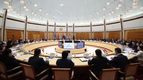В Минске состоялось заседание Совета председателей верховных (высших) судов государств – участников СНГ. - Sputnik Узбекистан
