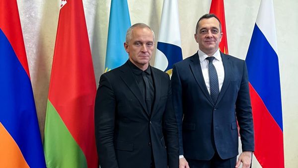 Александр Субботин и Дмитрий Вольвач обсудили комплекс мер по обеспечению достоверности оценки соответствия в ЕАЭС - Sputnik Узбекистан