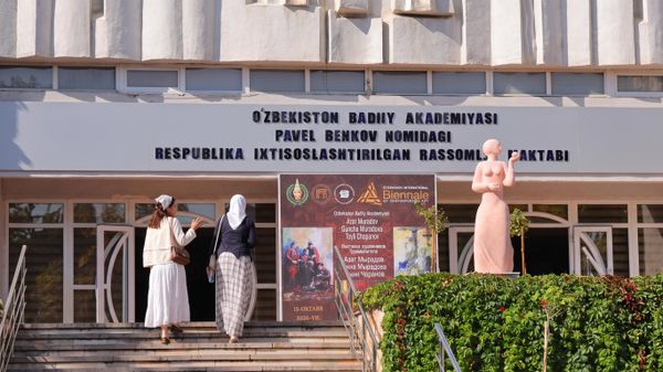 Vistavka turkmenskix xudojnikov v Tashkente - Sputnik O‘zbekiston