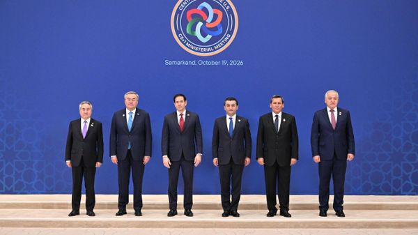 В Самарканде состоялась министерская встреча в формате C5+1 с участием делегаций Узбекистана, Казахстана, Кыргызстана, Таджикистана, Туркменистана и США
 - Sputnik Узбекистан