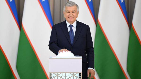 Шавкат Мирзиёев принял участие в запуске новых проектов в Кашкадарьинской области - Sputnik Ўзбекистон