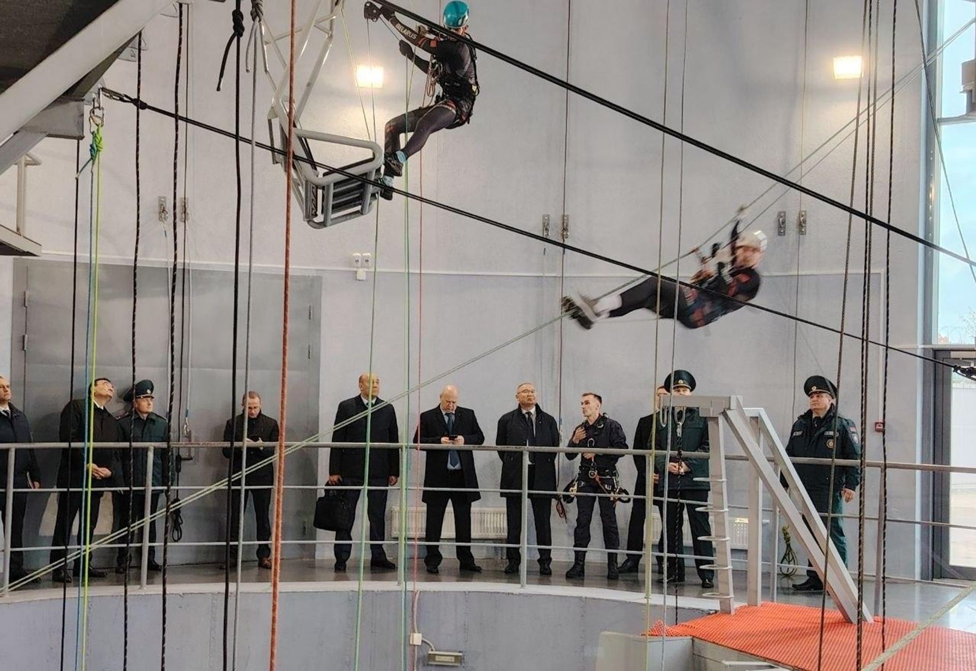 Делегация МЧС Узбекистана посетила Белорусскую АЭС Делегация МЧС Узбекистана посетила Белорусскую АЭС - Sputnik Узбекистан, 1920, 23.10.2026