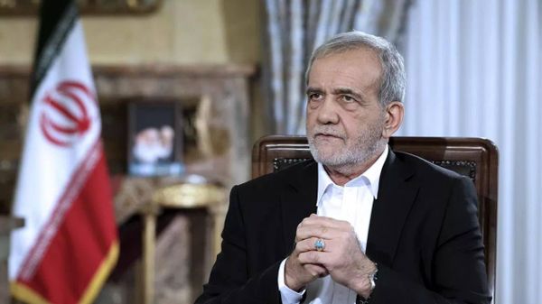 Президент Ирана на следующей неделе приедет в Москву для встречи с Путиным - Sputnik Узбекистан