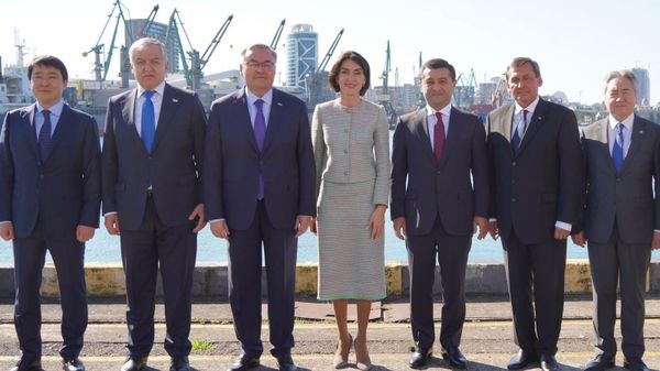 V Gruzii sostoyalas pervaya vstrecha ministrov inostrannix del stran Sentralnoy Azii - Sputnik O‘zbekiston