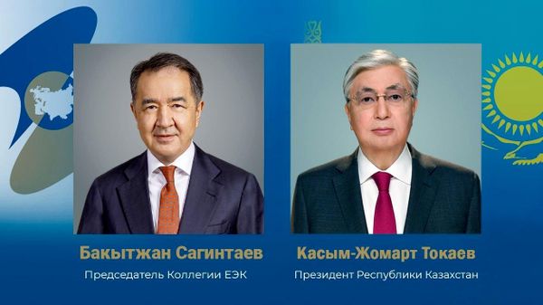 Председатель Коллегии ЕЭК поздравил президента Казахстана с Днем Республики - Sputnik Узбекистан