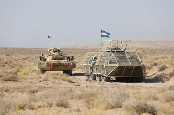 В Узбекистане завершились совместные военные учения Хамкорлик-2026 В Узбекистане завершились совместные военные учения Хамкорлик-2026 - Sputnik Узбекистан