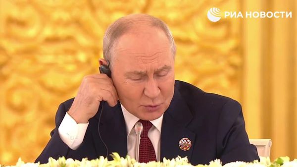 Россия в условиях санкций заинтересована в переносе определенных производств в Африку — Путин - Sputnik Узбекистан
