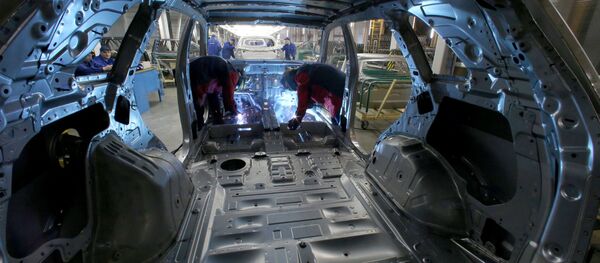 Выпуск автомобилей на предприятии Дженерал Моторс Выпуск автомобилей на предприятии Дженерал Моторс - Sputnik Ўзбекистон