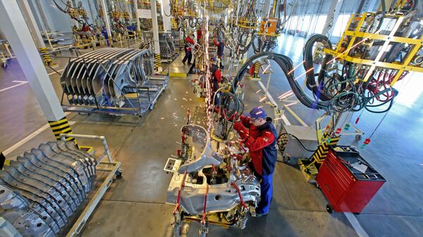 Выпуск автомобилей на предприятии Дженерал Моторс - Sputnik Узбекистан