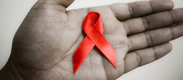 Красная лента - символ борьбы с СПИДом - Sputnik Узбекистан