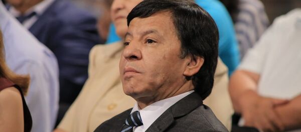 Ўзбекистон Республикасида хизмат кўрсатган артист Обид Асомов 14 декабрь куни 55 ёшида ўткир инфаркт хасталигидан вафот этди. Ўзбекистон Республикасида хизмат кўрсатган артист Обид Асомов 14 декабрь куни 55 ёшида ўткир инфаркт хасталигидан вафот этди. - Sputnik Ўзбекистон