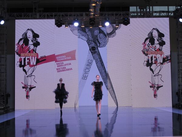 Классика и современность: в Ташкенте пройдет День китайской моды Классика и современность: в Ташкенте пройдет День китайской моды - Sputnik Узбекистан