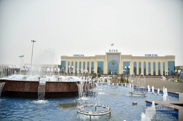 Между Ургенчем и Хивой запустили железнодорожное движение - Sputnik Узбекистан