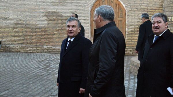 Шавкат Мирзиёев во время посещения Хивы - Sputnik Узбекистан