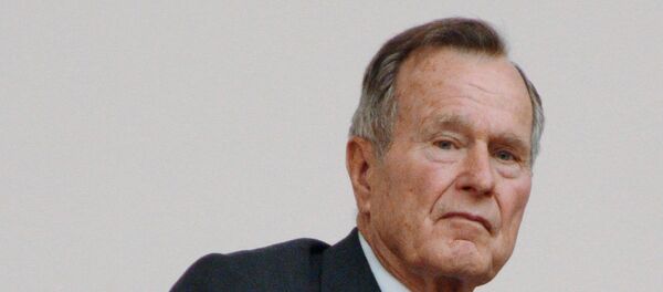 Дж.Буш-старший Дж.Буш-старший - Sputnik Узбекистан