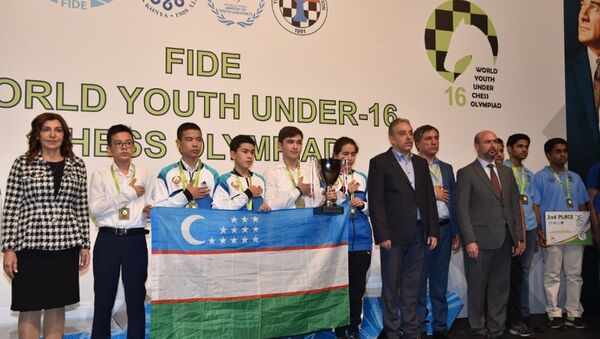 Сборная Узбекистана впервые выиграла всемирную шахматную олимпиаду - Sputnik Узбекистан