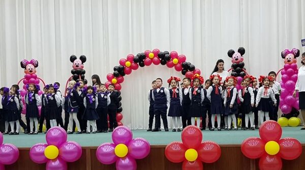 Посольская Декада добрых дел: как прошли встречи с соотечественниками в РУ Посольская Декада добрых дел: как прошли встречи с соотечественниками в РУ - Sputnik Узбекистан