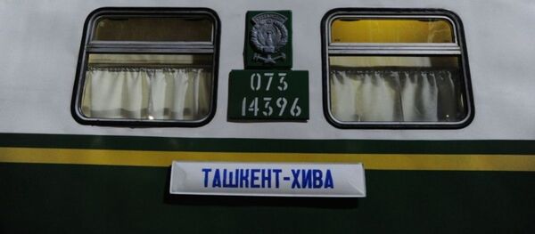 Электропоезд Ташкент - Хива - Sputnik Узбекистан