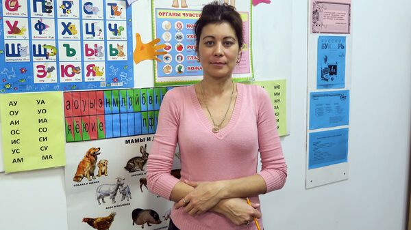 Сестрорецкие сестры: как узбекистанки помогают детям мигрантов в Петербурге Сестрорецкие сестры: как узбекистанки помогают детям мигрантов в Петербурге - Sputnik Узбекистан