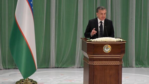 Prezident Uzbekistana Shavkat Mirziyoyev pozdravlyayet grajdan s Dnem Konstitutsii - Sputnik O‘zbekiston