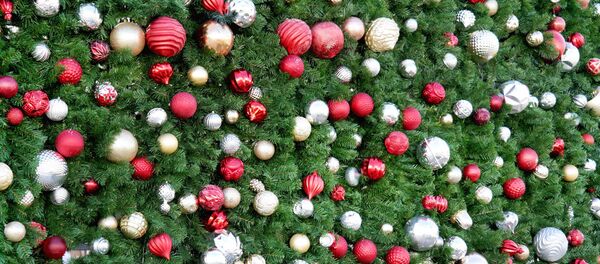 Подготовка Ташкента к празднованию Нового Года - Sputnik Узбекистан