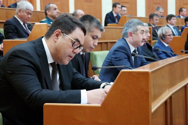 17-ое пленарное заседание Сената Олий Мажлиса РУз - Sputnik Ўзбекистон