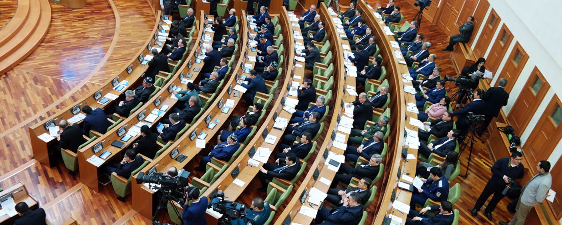 17-ое пленарное заседание Сената Олий Мажлиса РУз - Sputnik Узбекистан, 1920, 26.12.2018