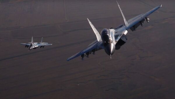 Kadri ispitaniy noveyshix istrebiteley MiG-35 - Sputnik O‘zbekiston