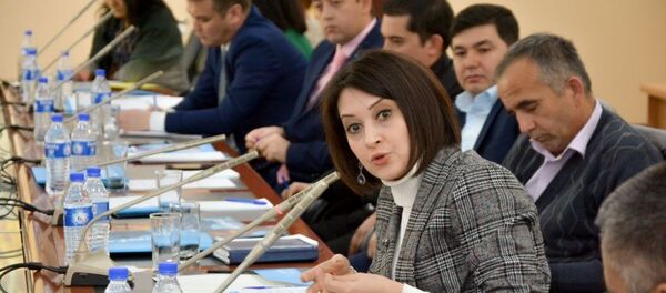 ЮНИСЕФ организовал круглый стол о проблемах молодежи Узбекистана ЮНИСЕФ организовал круглый стол о проблемах молодежи Узбекистана - Sputnik Узбекистан