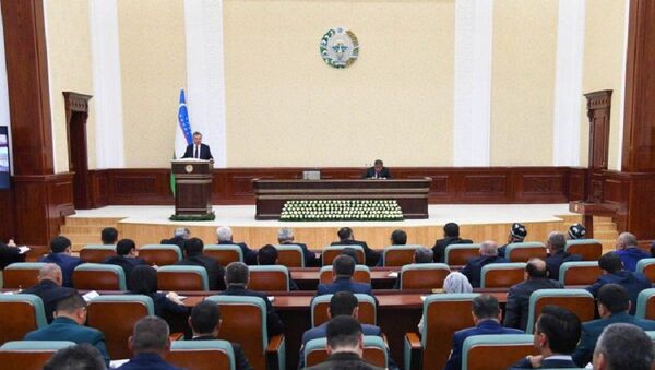 Шавкат Мирзиёев раскритиковал власть на местах - Sputnik Узбекистан