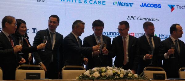 Узбекнефтегаз впервые разрабатывает в Узбекистане GTL-проект Узбекнефтегаз впервые разрабатывает в Узбекистане GTL-проект - Sputnik Ўзбекистон