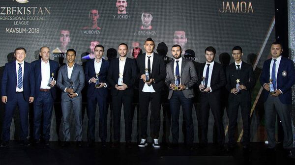 Лучшим футболистом года в Узбекистане стал бразилец Лучшим футболистом года в Узбекистане стал бразилец - Sputnik Узбекистан