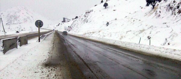 Перевал Камчик функционирует в штатном режиме, движения открыто Перевал Камчик функционирует в штатном режиме, движения открыто - Sputnik Ўзбекистон