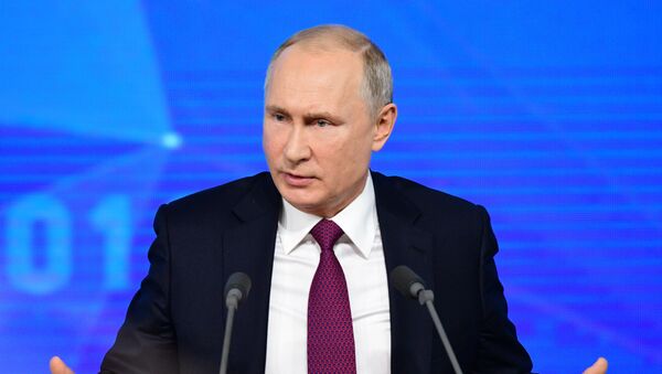 Ежегодная большая пресс-конференция президента РФ В. Путина - Sputnik Ўзбекистон