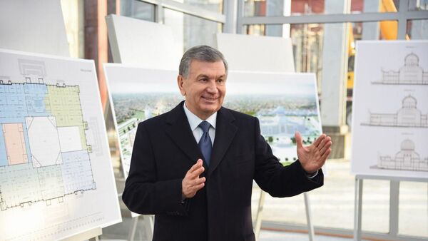 Шавкат Мирзиёев посетил место строительства Центра исламской цивилизации - Sputnik Ўзбекистон