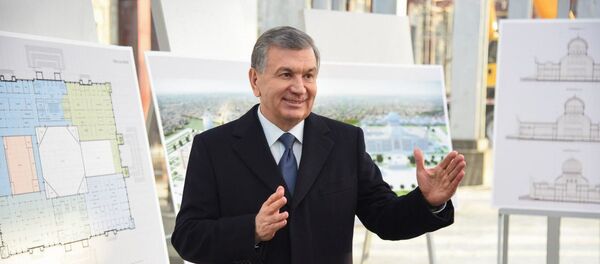 Шавкат Мирзиёев посетил место строительства Центра исламской цивилизации Шавкат Мирзиёев посетил место строительства Центра исламской цивилизации - Sputnik Ўзбекистон