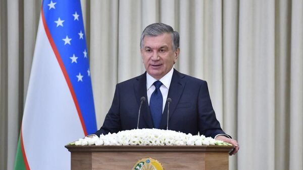 Президент Узбекистана Шавкат Мирзиёев на расширенном совещании с сотрудниками СГБ - Sputnik Узбекистан