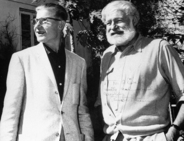 Знаменитости, рожденные в год Свиньи Знаменитости, рожденные в год Свиньи - Sputnik Узбекистан